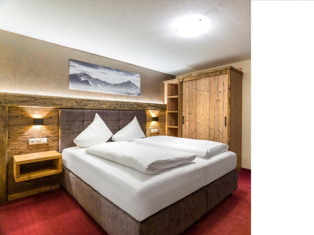 Laudegghof Ladis Inklusive Sommer Bergbahnticket Chambre photo
